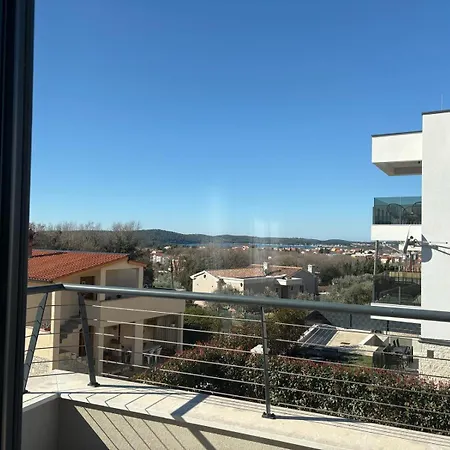 S Bazenom Villa *